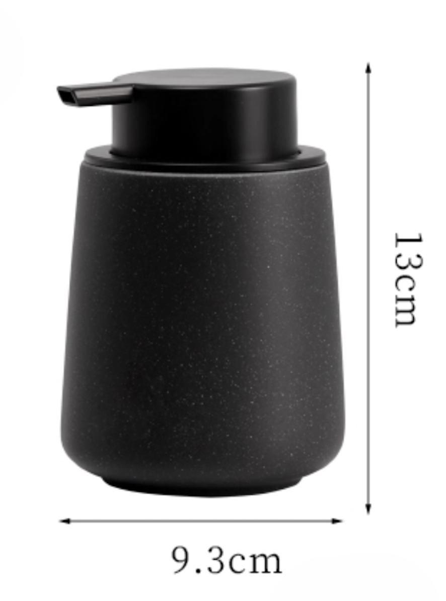 Black ceramic soap dispenser – Simple Palette Singapore